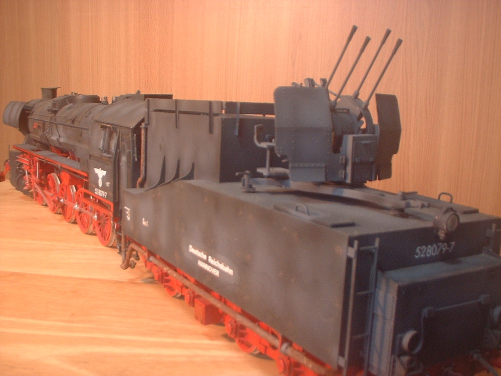軍用蒸気機関車BR52の画像3